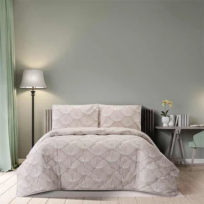 لحاف طرح‌دار با رویه بالش آژین کرم